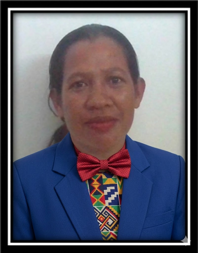 Elfiana Moniz, B.bus