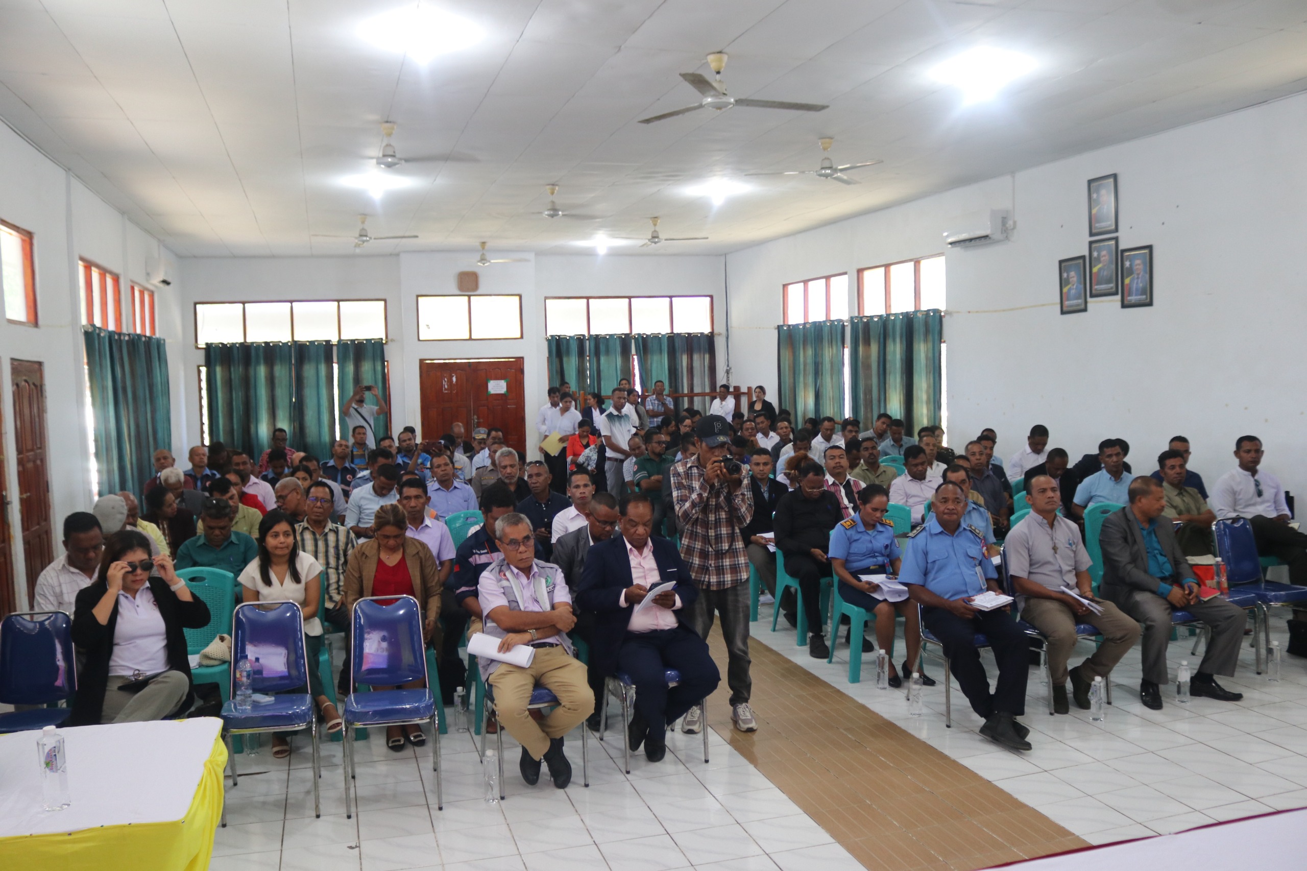 https://covalima.gov.tl/uncategorized/ministeriu-financas-halo-konsultasaun-publiku-ba-oje-2027-liga-komunidade-nia-lian-ho-desizaun-orsamnetal-iha-munisipiu-covalima/