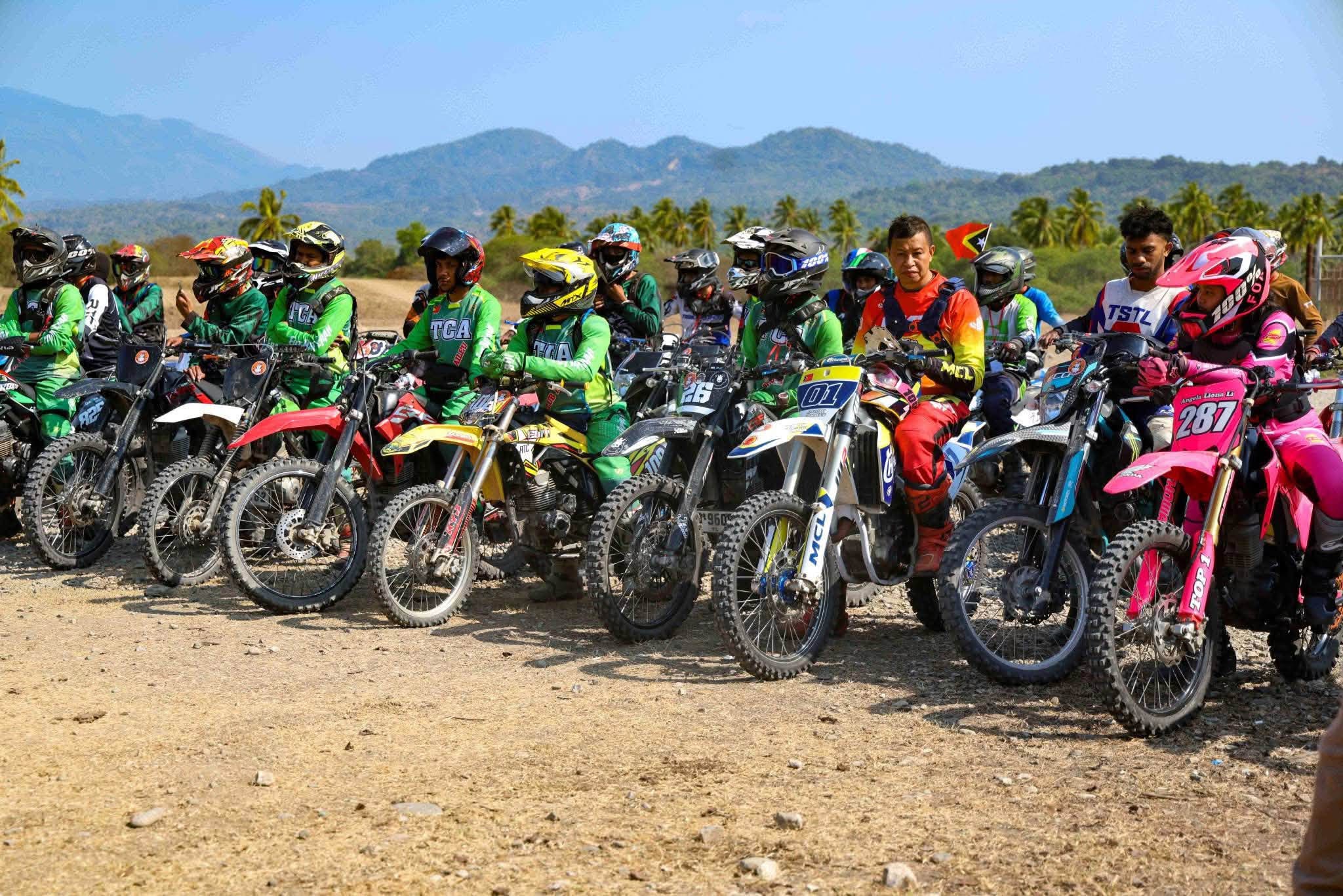 https://covalima.gov.tl/pt/uncategorized/abertura-kompetisaun-motor-cross-hodi-komemora-loron-istoriku-suai-setembru-negru-1999/